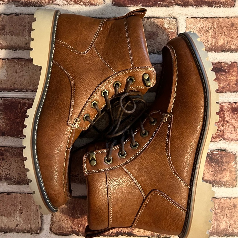 Eddie Bauer Tan Leather Boots